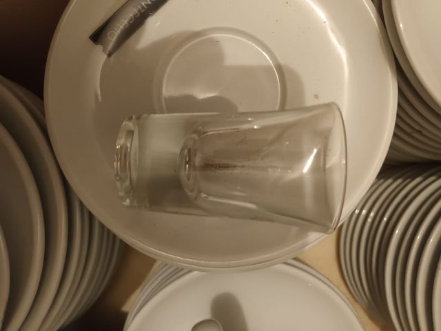 Tazas de café de porcelana, 3 tamaños.  50unds