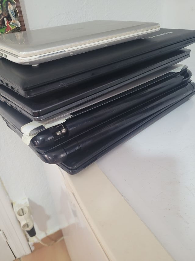 Teléfonos antiguos varios modelos