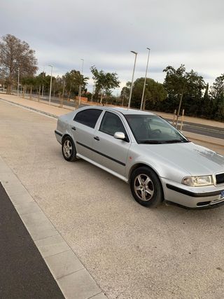 Skoda Octavia 2000