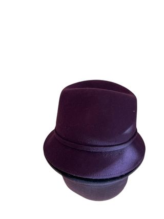 Cappello donna viola con fiore