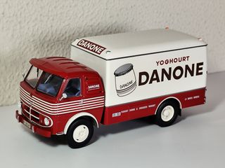 Pegaso Z-207 Danone Ixo-Altaya 1:43