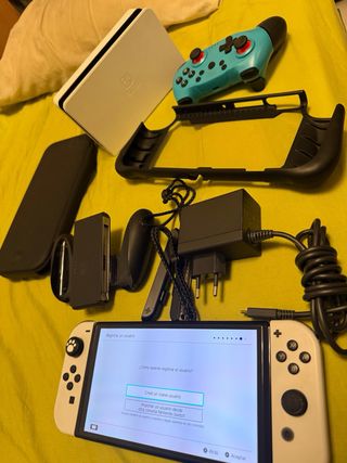 Nintendo Switch OLED Blanca y Negra