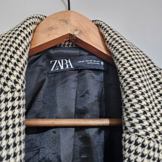 Abrigo oversize Zara cuadros 