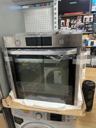 Horno Pirolítico Samsung Dual Cook 75L Nuevo