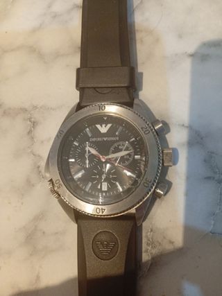 Reloj Emporio Armani Negro precioso 
Lujo