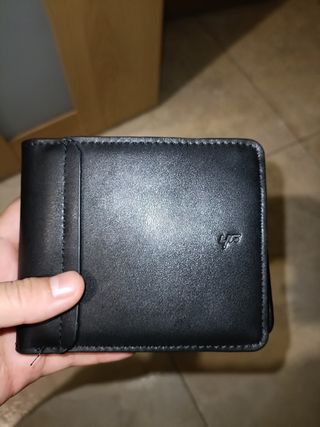 Cartera  Negra