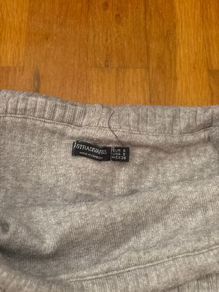 Jersey gris manga larga escote Bardot