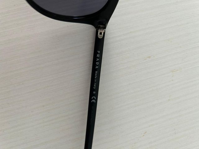 Occhiali da sole Prada neri