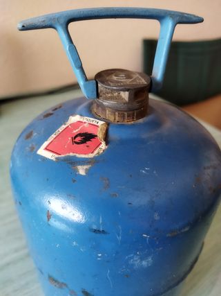 Bombona de butano Camping Gas Española carga llena