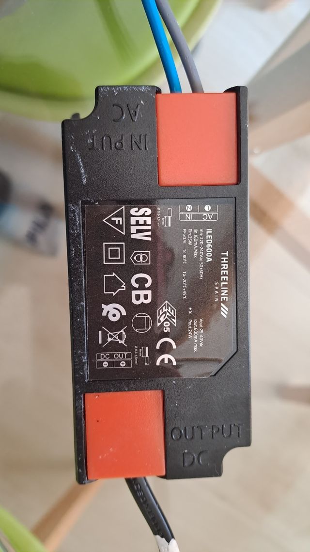 Lote Downlight LED Threeline DL25NRBNBL 25W 4000K