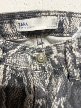 Pantalón jeans tiro alto ZARA T.40 