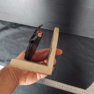 Suporte de guardanapos de madeira com galinha