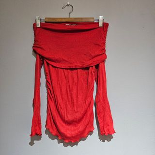 Camiseta Zara Roja Hombros Descubiertos