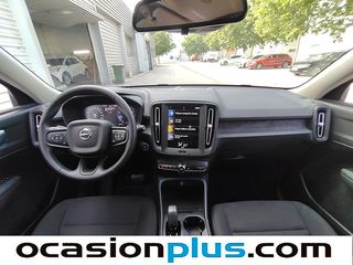 Volvo XC40 T2 Essential Auto 95 kW (129 CV)