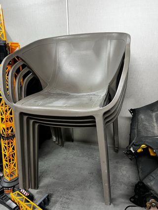 Sillas de plástico para terraza
regalo mesa