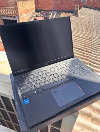 Msi modern 14 Intel I7 32GB ram 512GB m.2 nvme