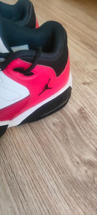 Zapatillas Nike Jordan Talla 37.5