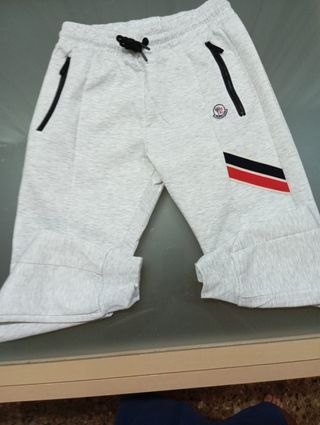 Chándal Moncler Gris Talla M de niño
