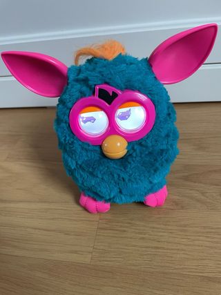 Furby interactivo azul y rosa