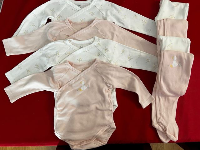 Conjunto 4 Bodies e 4 Calças Zippy