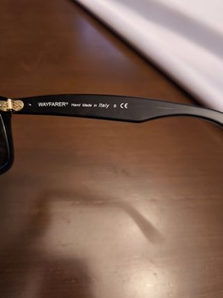 Gafas de sol Ray-Ban Wayfarer marrón
