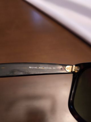 Gafas de sol Ray-Ban Wayfarer marrón
