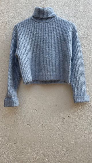 Jersey cuello alto azul