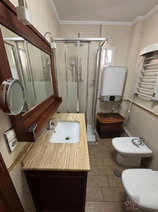 Piso en alquiler en Caleta de Vélez