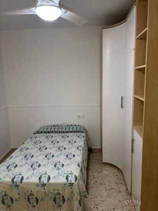 Piso en alquiler en Caleta de Vélez