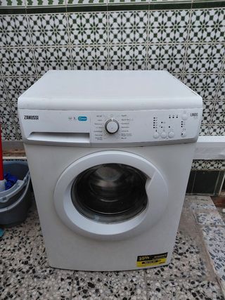 Lavadora Zanussi Lindo 100