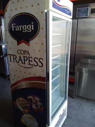 Congelador expositor vertical