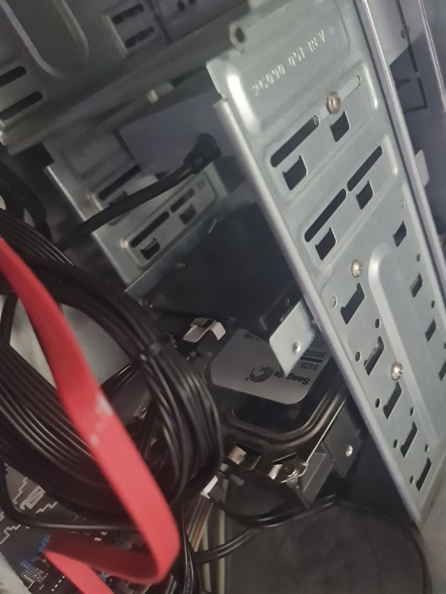 Ordenador Intel Core i5-3330.