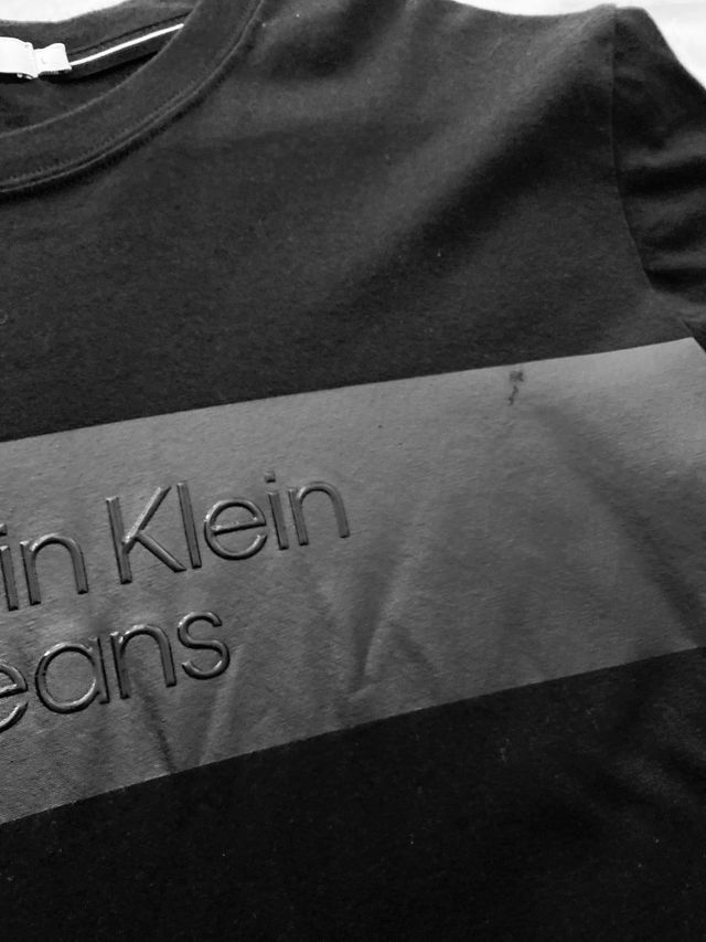 Camiseta Calvin Klein Jeans Negra Hombre
