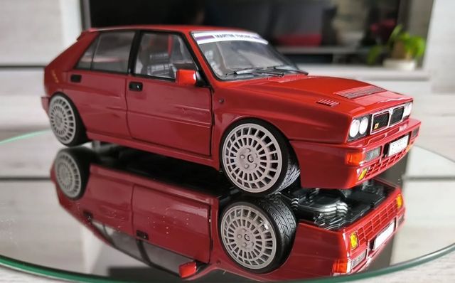Lancia Delta HF Integrale 1991 1:18