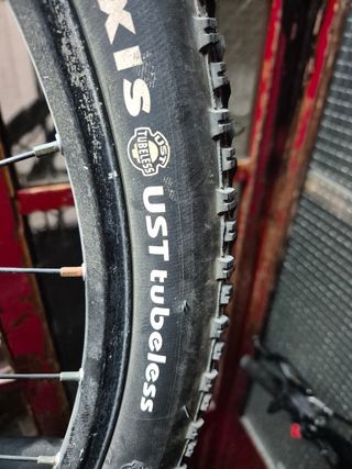 Bicicleta de Montaña Negra