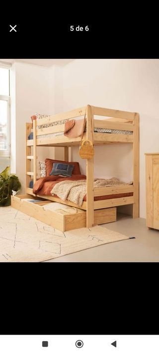 Beliche de madeira com 2 colchões