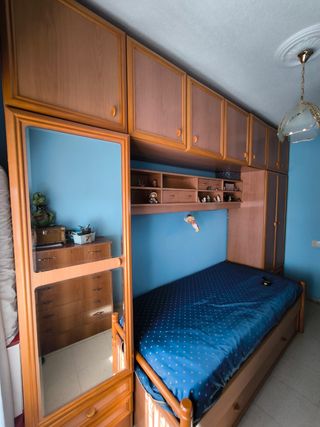 Dormitorio puente madera