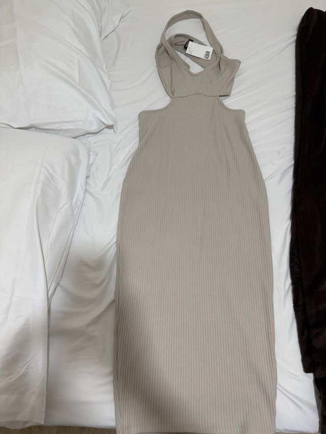 Vestido largo H&M beige