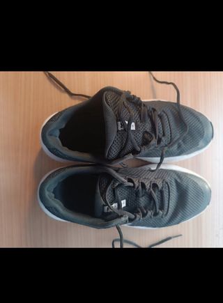 Lote zapatillas de hombre o niño 