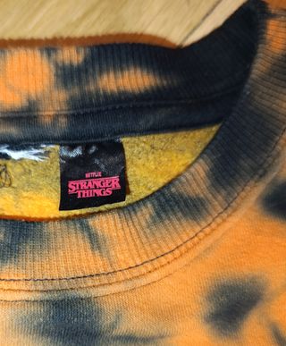 Sudadera Stranger Things H&M Tie-Dye Naranja
