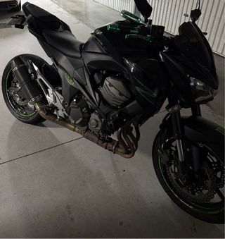 Kawasaki Z800 Negra