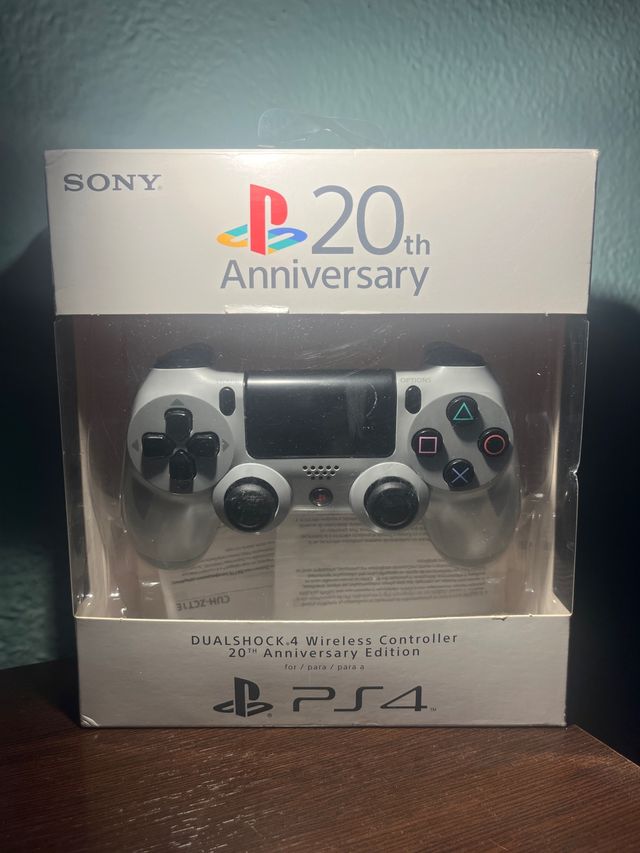 Mando PS4 Dualshock 4 20th Anniversary Gris