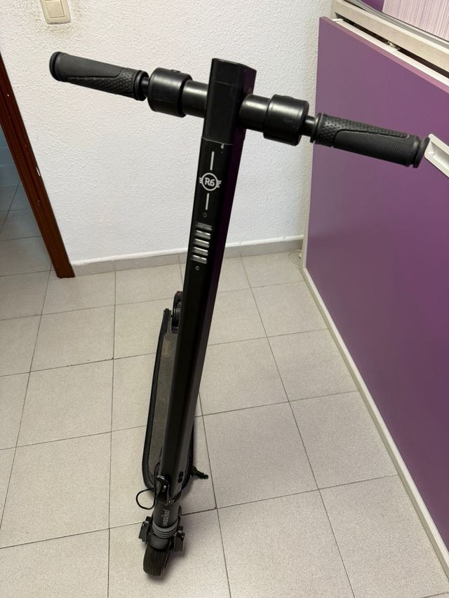 Patinete eléctrico R6 plegable – listo para usar