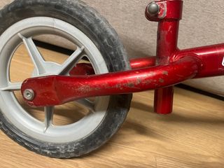 Bicicleta de equilibrio Chicco Roja