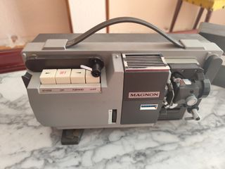 Proyector de Películas Magnon 8mm