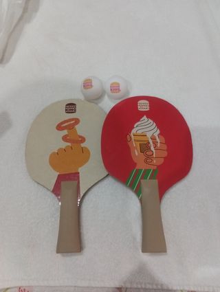 REGLO 
Palas de ping pong Burger King