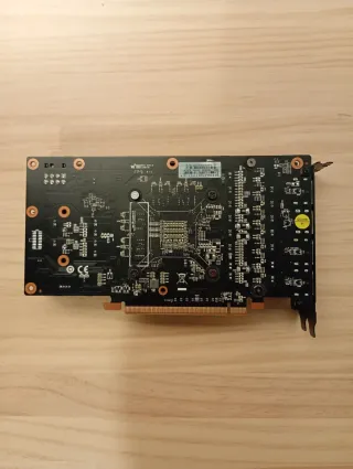 PC GAMING RYZEN 5600X, RX6600, 16GB RAM