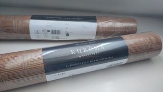 Papel pintado geométrico marrón