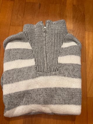 Jersey de rayas gris y blanco