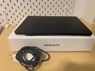 MacBook Air M2 2022 Medianoche 8GB/256GB